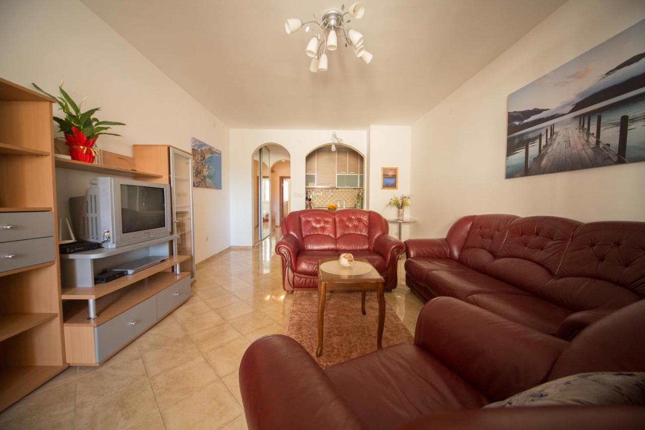 Zen Apartment Przno Sveti Stefan Ngoại thất bức ảnh